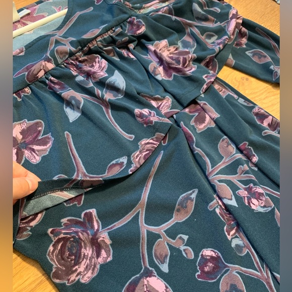 Jessica Simpson Maternity top Medium - Picture 3 of 3